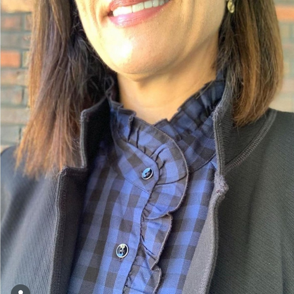 Cabi Aberdeen Shirt (style 3961) - Picture 12 of 14